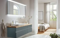 Badeinrichtung b.essence, quarzgrau matt/Eiche massiv