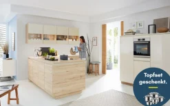 Einbauküche Rosian/Felde, Eiche San Remo Nachbildung/magnolia Hochglanz, inkl. Miele Elektrogeräte
