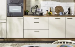 Einbauküche Stana/Plamos, magnolia Hochglanz, inkl. Elektrogeräte