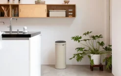 Mülleimer Touch Bin New, beige, 30 L