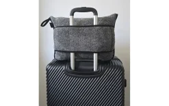 Reisedecke bugatti, anthrazit, inkl. Reisetasche
