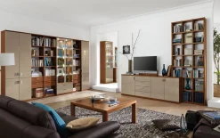 Wohnwand Kira System, Nussbaum/cashmere, inkl. Softclose Funktion